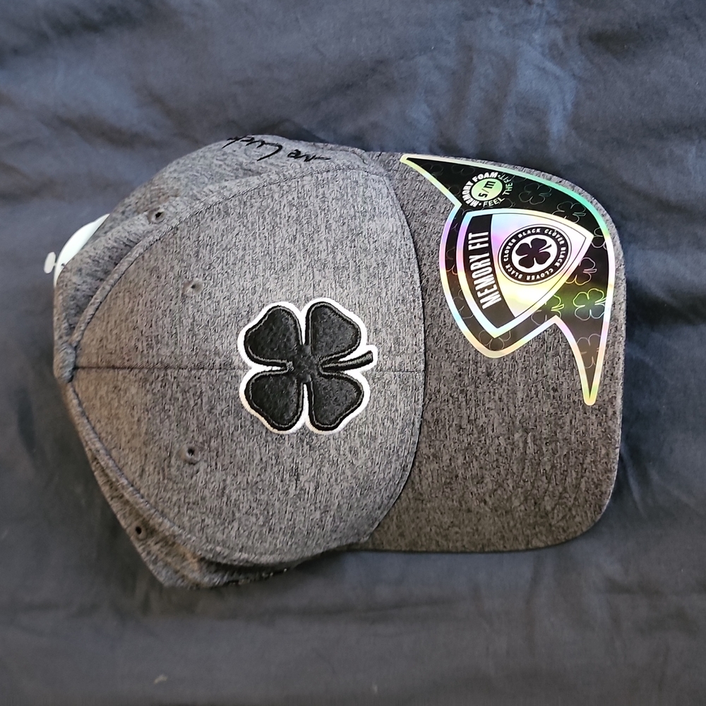 Memory fit lucky hat